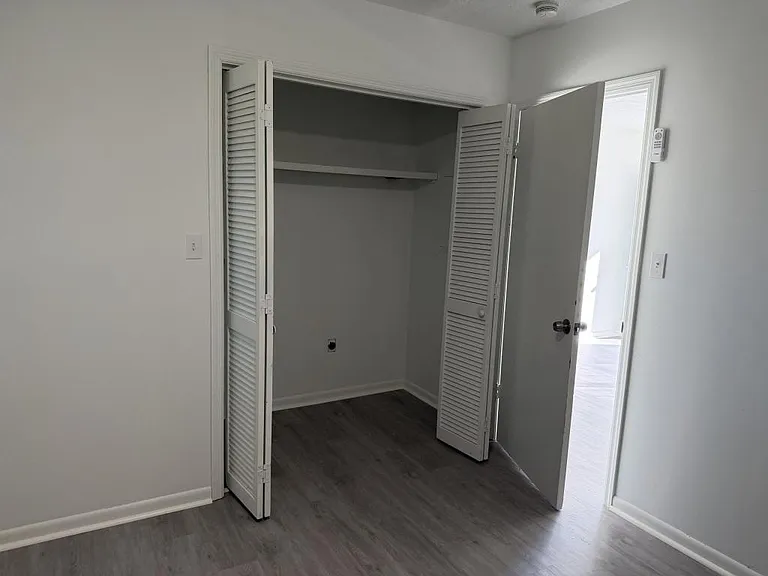 14 Wedgefield Dr — Photo 12