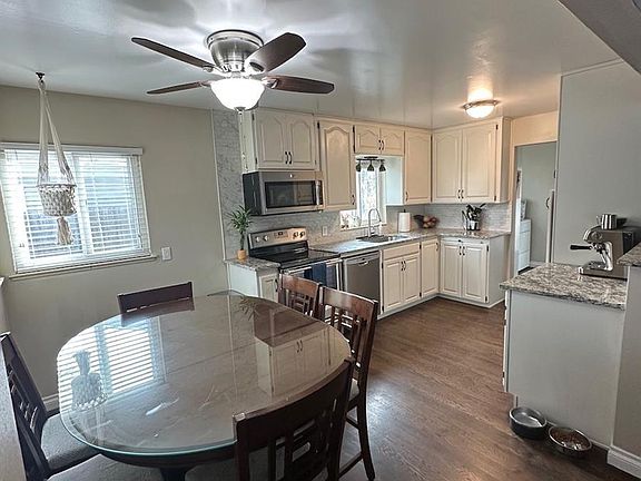 2nd image of 827 S Umatilla Way