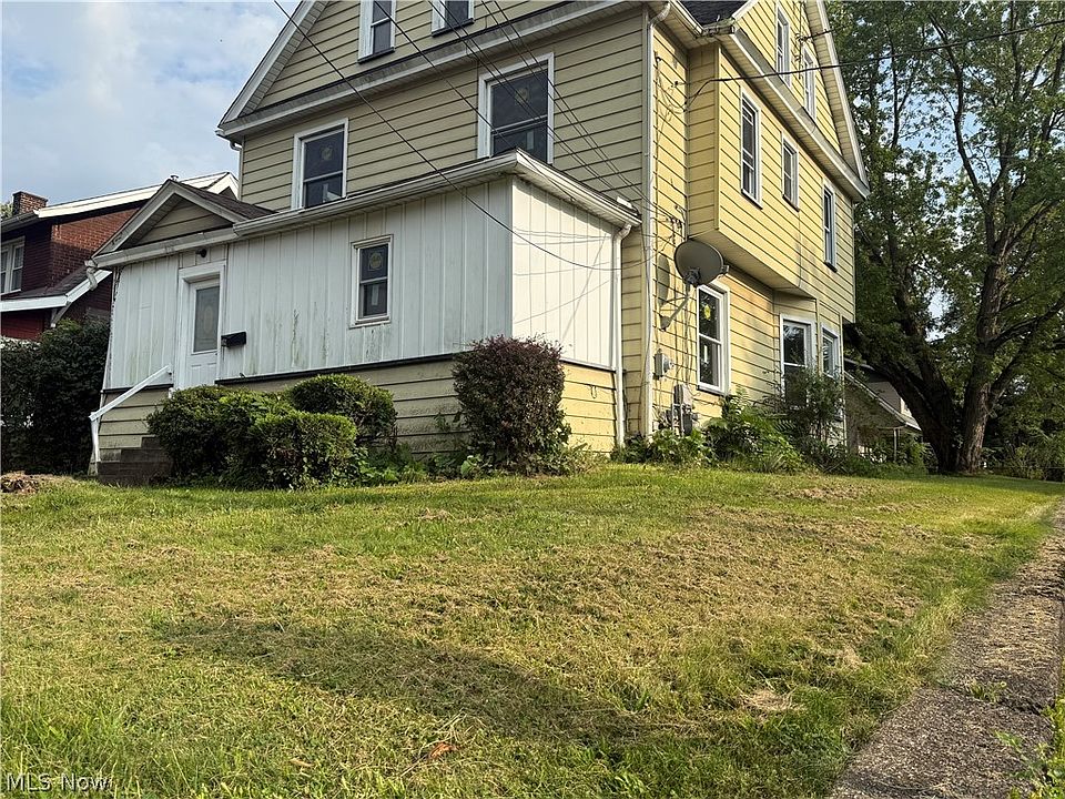 1st image of 182 Elm St
