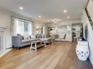 10700 Bloomfield St APT 4, North Hollywood, CA 91602