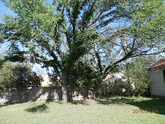 2nd image of 1305 NW Ferris Ave