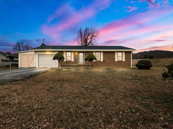 24 Cardinal Heights Rd, Williamsburg, KY 40769