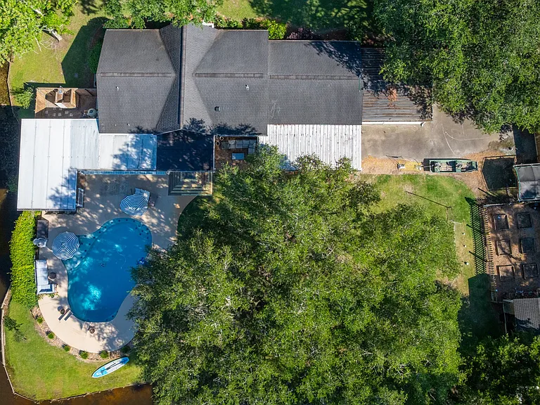 307 Doe Run Cir — Photo 91