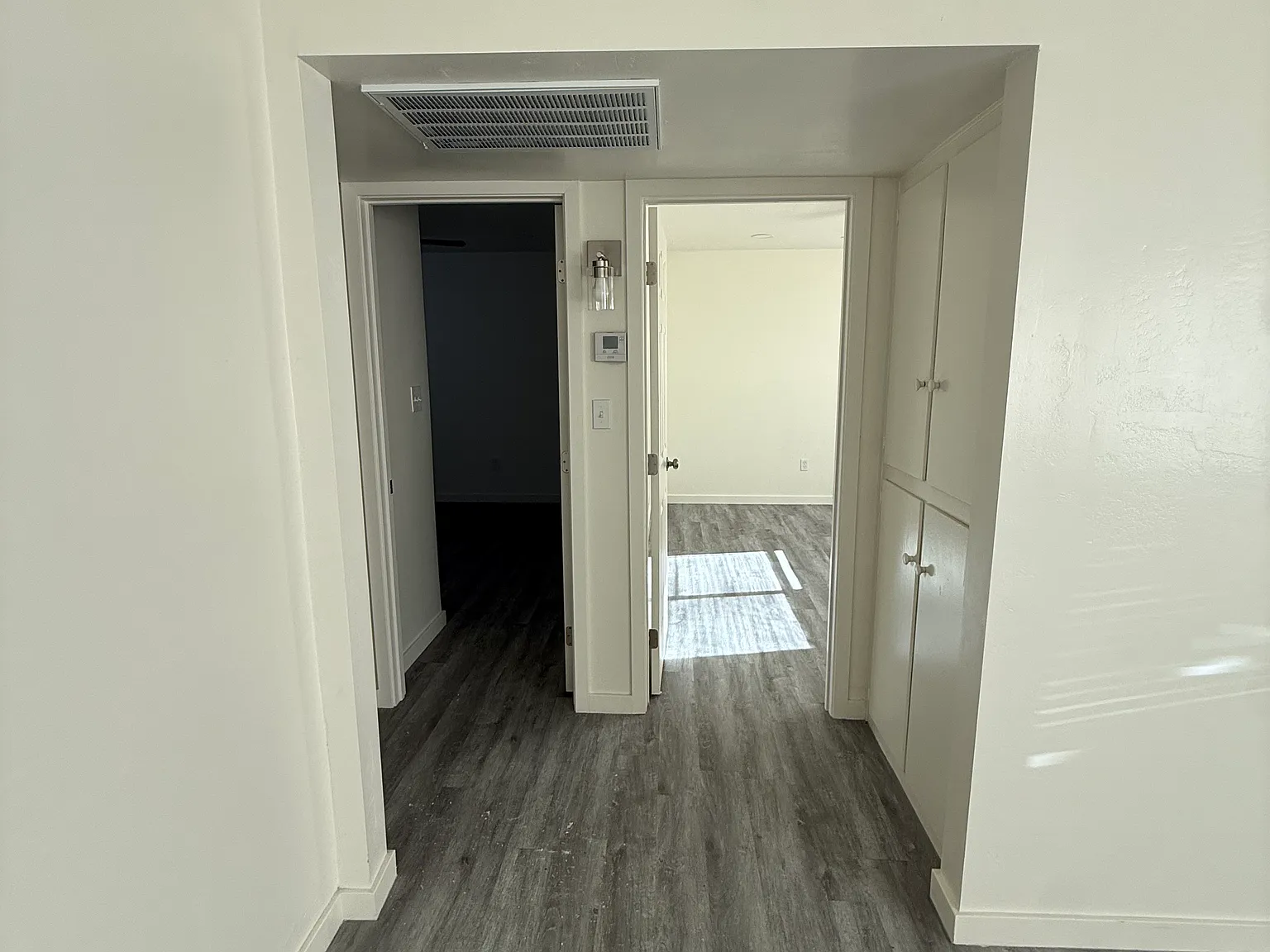 2 bed, $1,290 — Photo 4