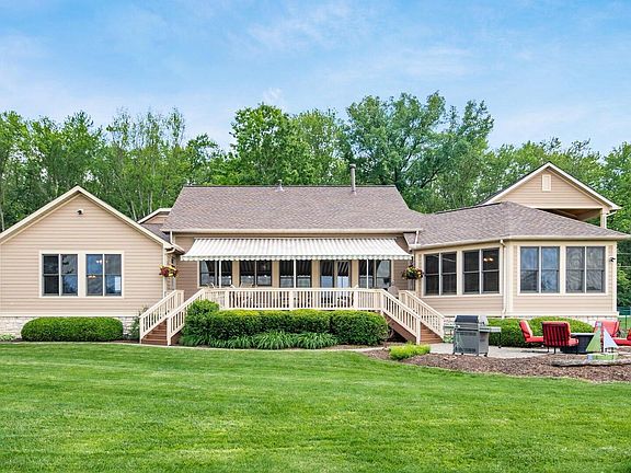 4th image of 4774 Jaeger Dr NE