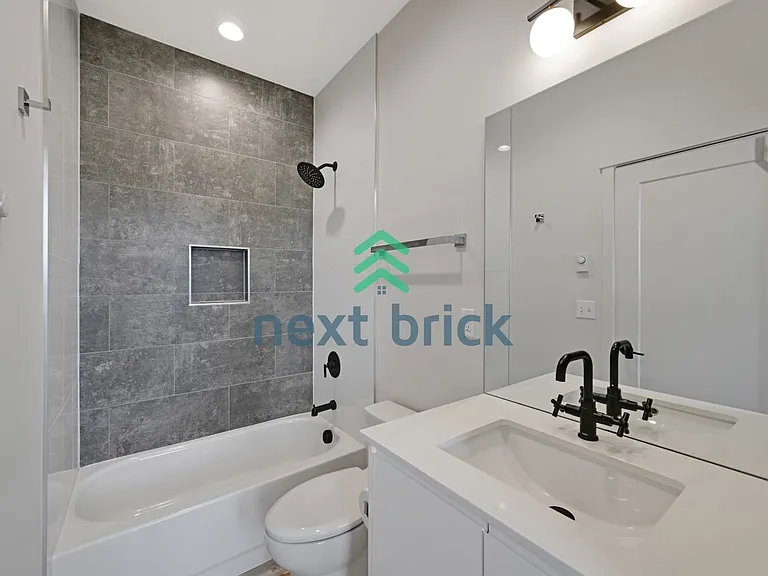 1826 26th Ave #D — Photo 15