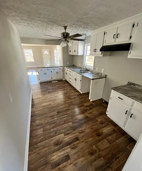 1701 Catherine Dr — Photo 15