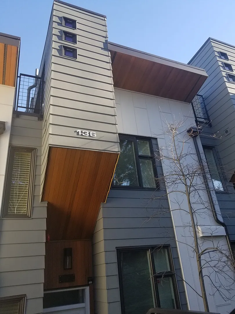 Spacious and modern townhome in Downtown Bellevue — Photo 1