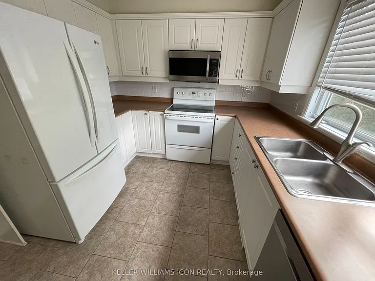 825 Grenon Ave #2 — Photo 8