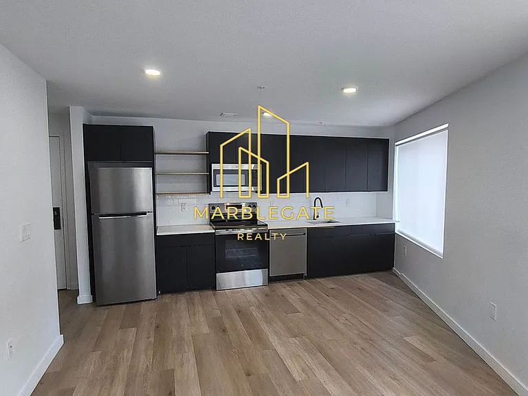486 Market St #1033 — Photo 2