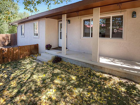 3rd image of 710 Castle Dr