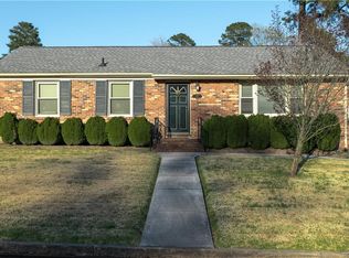 114 Sadler Ave, Colonial Heights, VA 23834