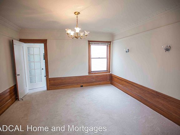 3rd image of 1274 40th Ave