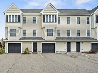 17 Messenger St Unit 2, Plainville, MA, 02762