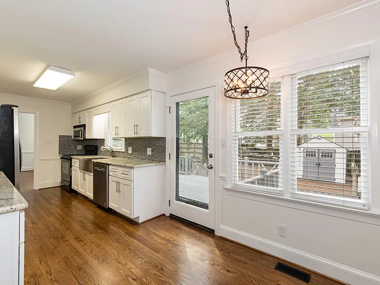 2621 Sawmill Rd — Photo 16