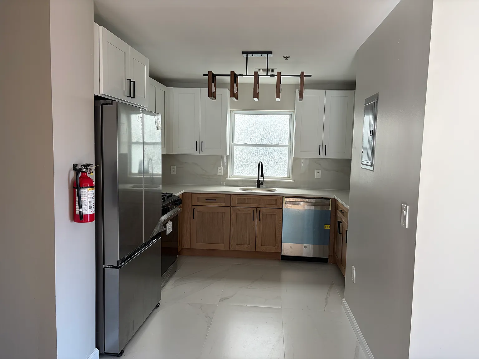 3 bed, 1500 sqft, $3,000 — Photo 4
