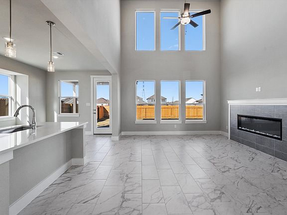 7th image of this home