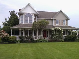 281 Topaz Cir, Canfield, OH 44406