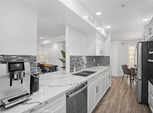 1817 Selby Ave APT 302, Los Angeles, CA 90025