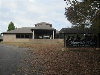1st image of 3200 Mountain View Dr