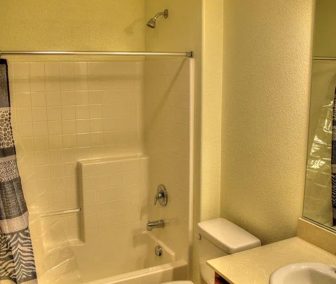 117 Solomon Rd — Photo 3