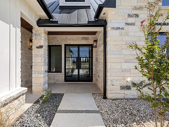 4th image of 101 Baurenhof Ct