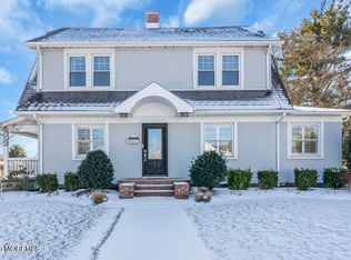 801 Ocean Rd, Spring Lake, NJ 07762