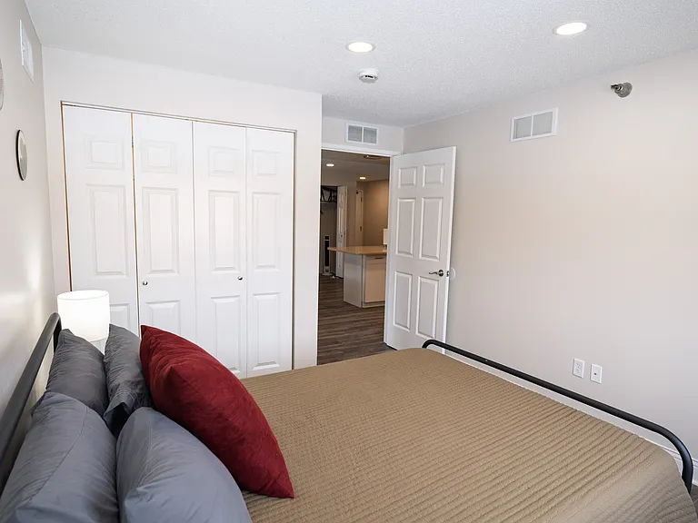 The Riverview — Photo 46