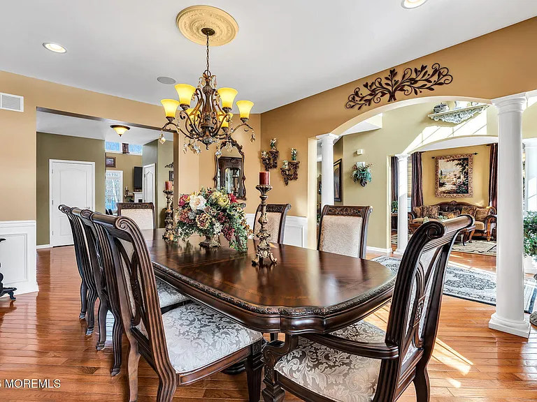24 Parkside Dr — Photo 18