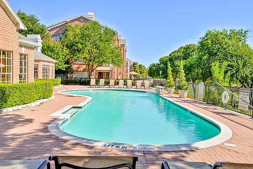 Turnberry Isle Apartment Homes Photo 1