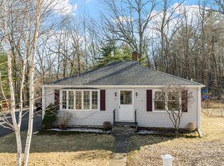 17 Siani Rd, Leicester, MA 01524