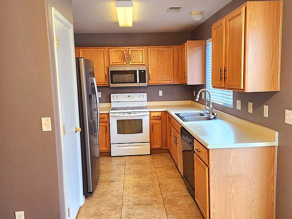 Kitchen 51st_02212023