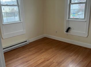 31 N 8th Ave, Coatesville, PA 19320