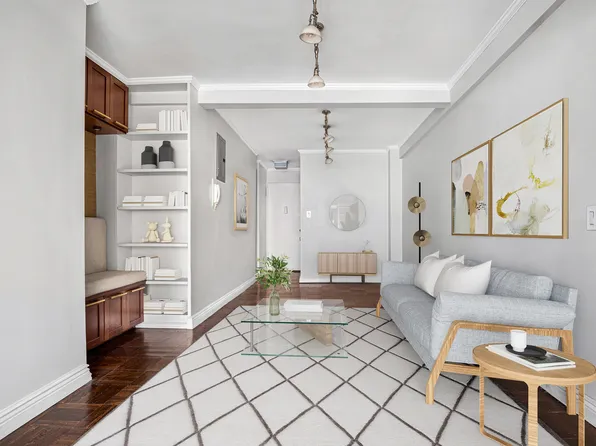 241 East 76th Street image 1 of 5