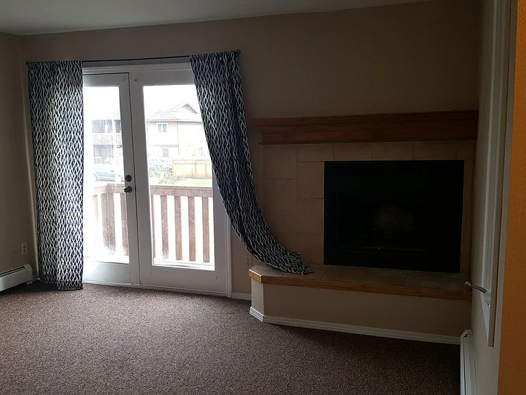 9821 Grange Dr #4 — Photo 9
