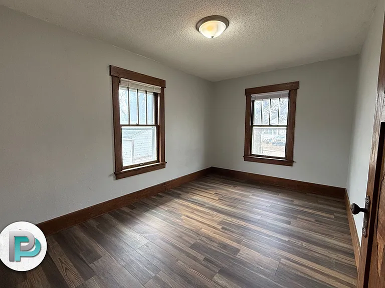 1108 S Federal Ave — Photo 15