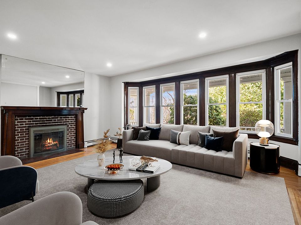 1st image of 58-62 N Main St #62-2