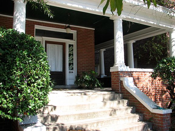 3rd image of 804 Westover Ave APT 4
