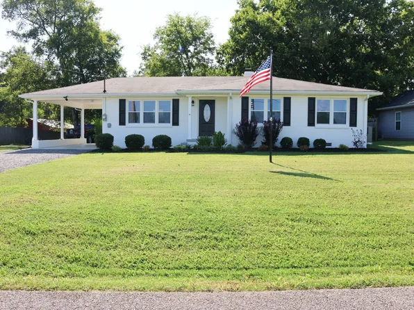 417 Central Ave, Chapel Hill, TN 37034