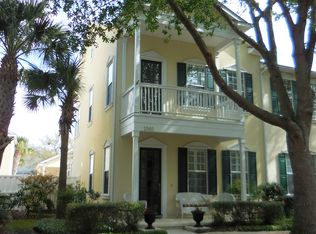 1585 Park Ave, Fernandina Beach, FL 32034