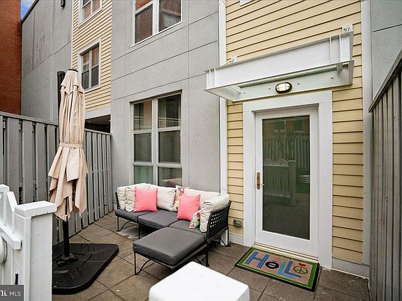 5th image of 343 Cedar St NW APT 111