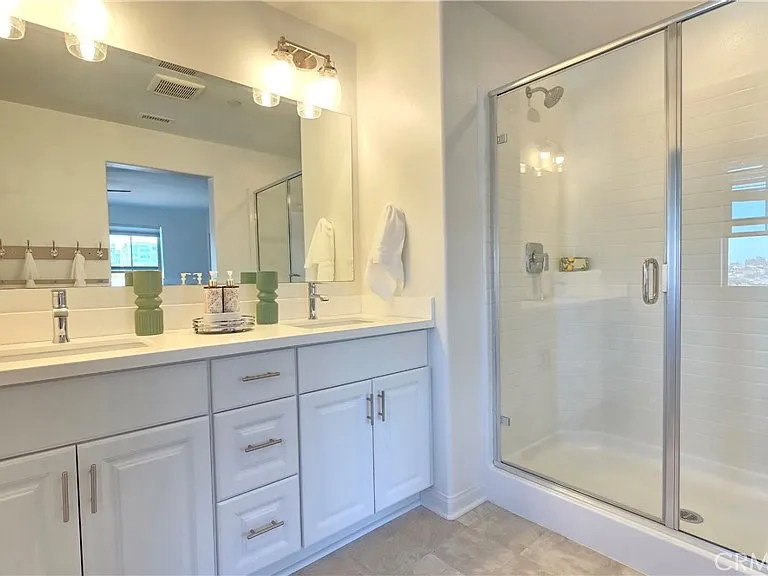 1813 Mesquite Way — Photo 32