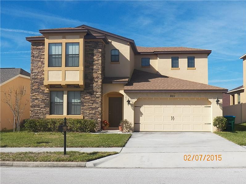 1st image of 821 Woods Landing Dr