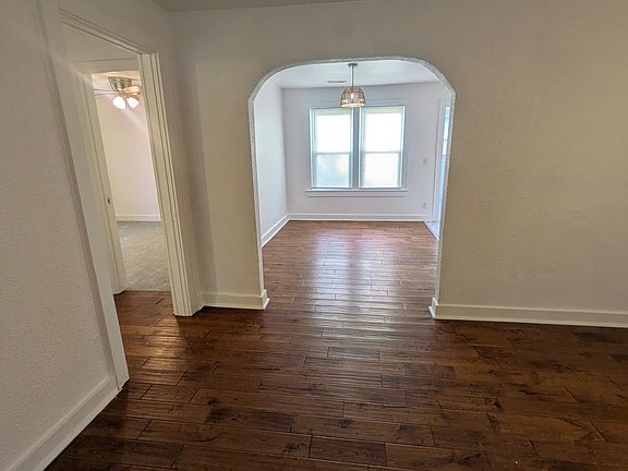 5th image of 1521 Waterhouse St