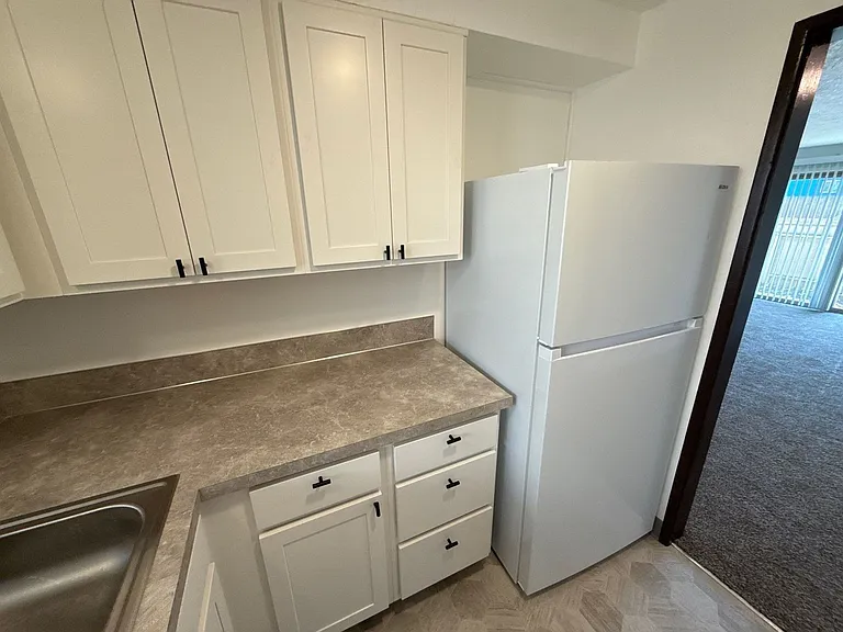 1828 Liberty St NE — Photo 9