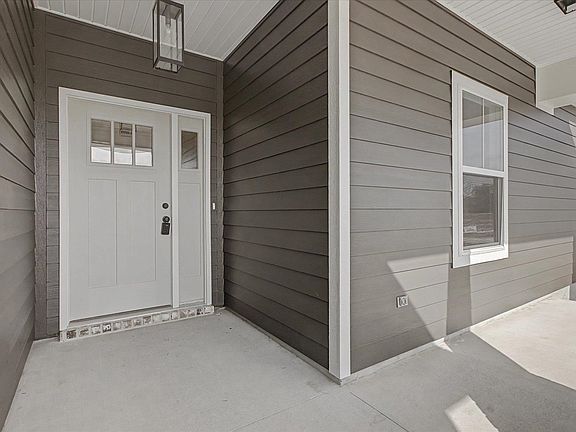 5th image of 124 Divine Loop