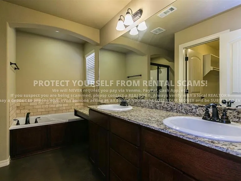 2852 W Millstone Dr — Photo 9