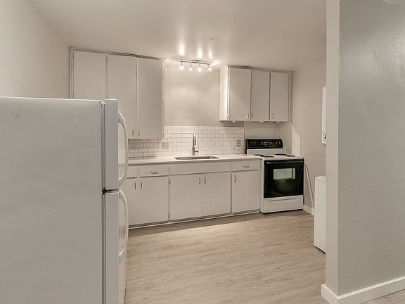 3rd image of 316 E Duffy St #312