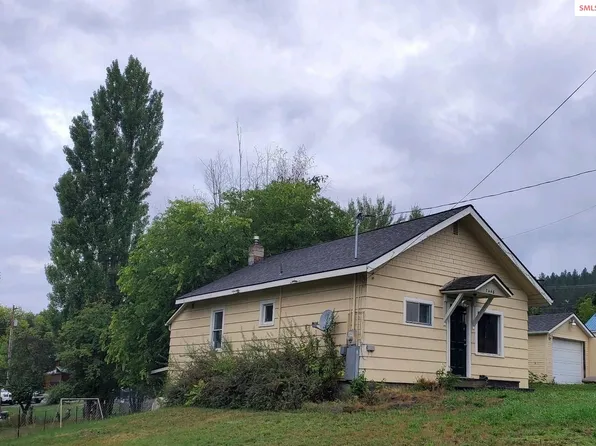 7448 Caribou St, Bonners Ferry, ID 83805