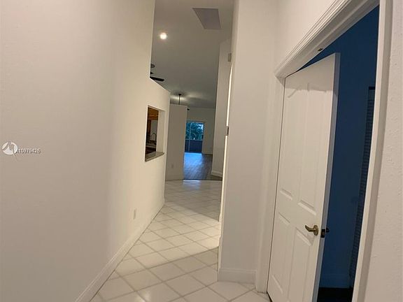 3rd image of 9737 Malvern Dr #9737